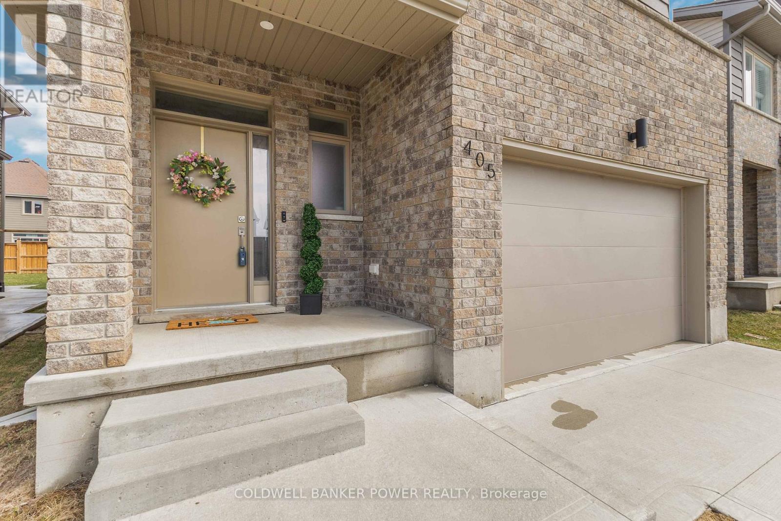 405 Edgevalley Road, London East, Ontario  N5V 0C2 - Photo 4 - X12820392