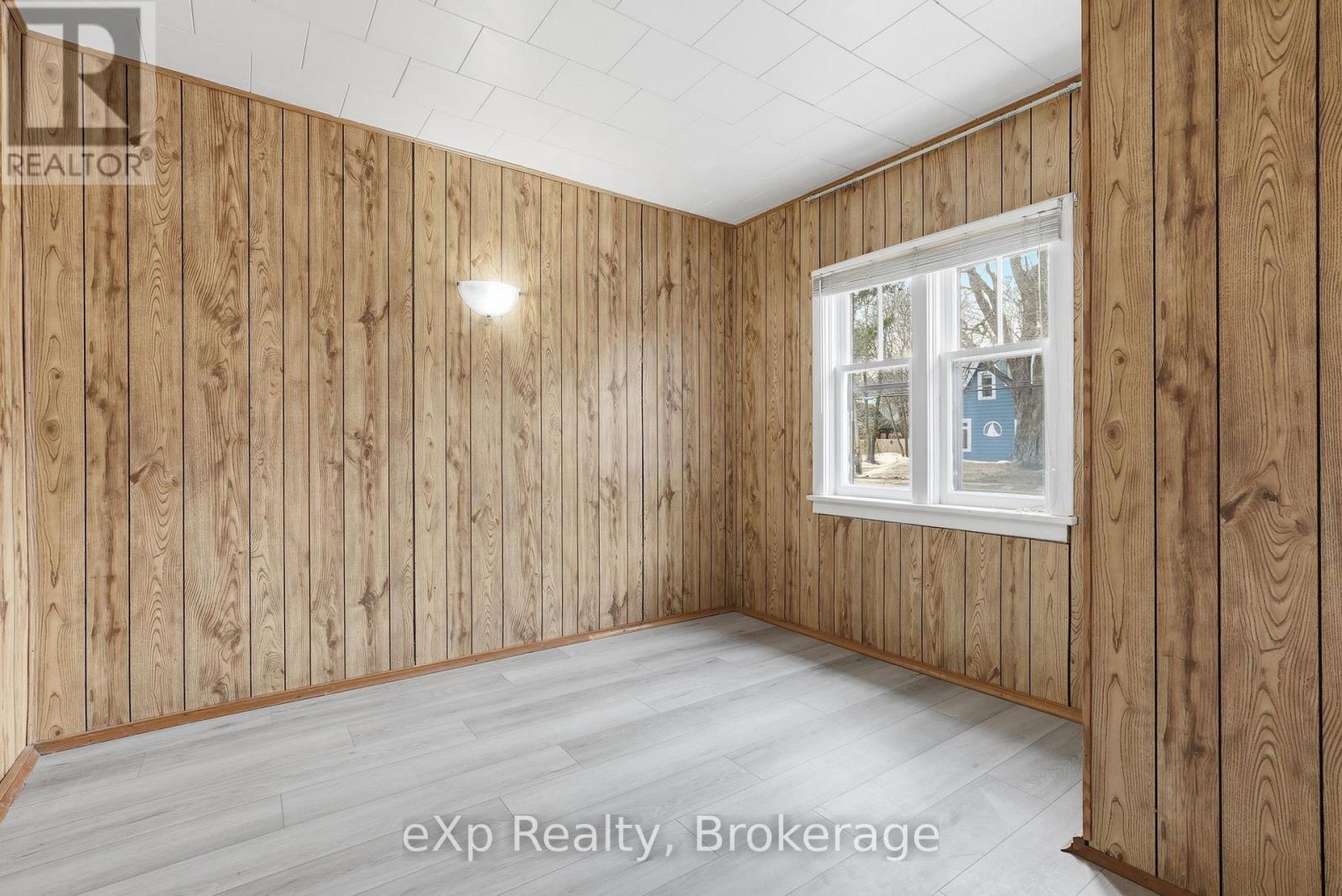 436 Frank Street, South Bruce Peninsula, Ontario  N0H 2T0 - Photo 8 - X12944946