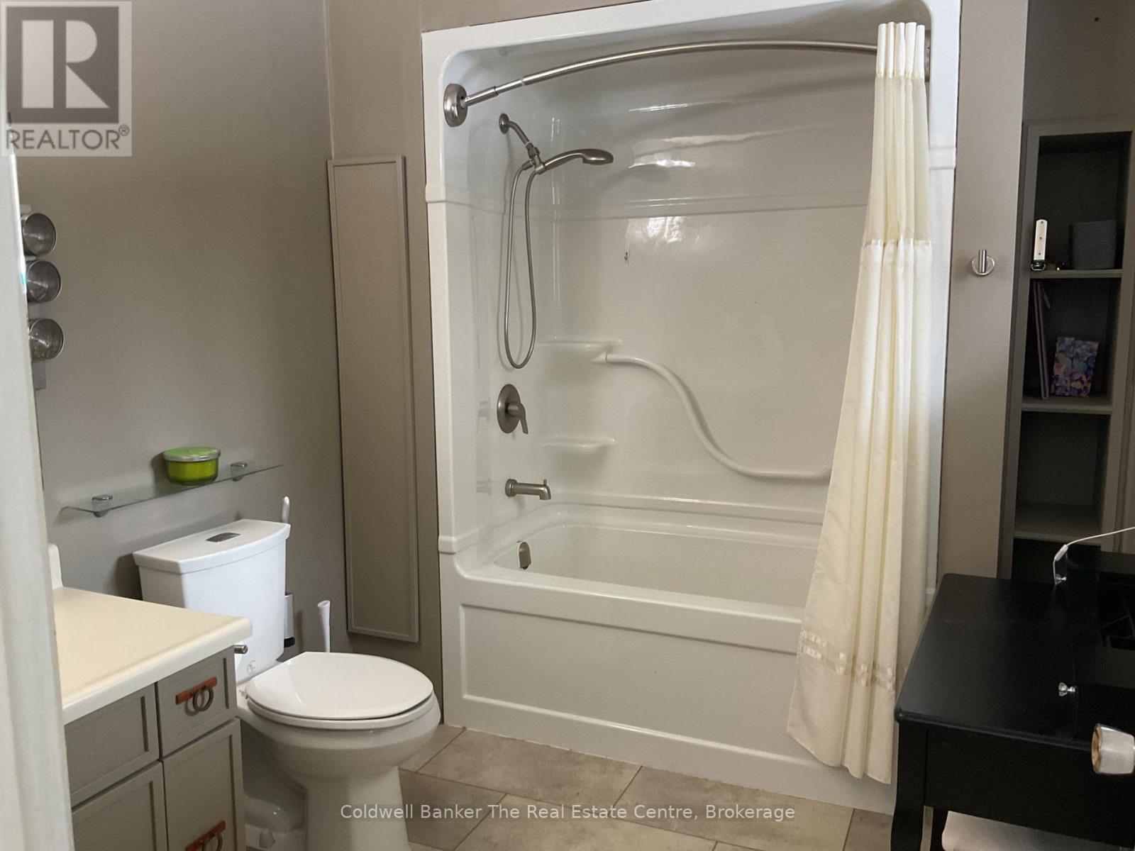 3 Glendale Road, Bracebridge, Ontario  P1L 1B3 - Photo 21 - X12944972