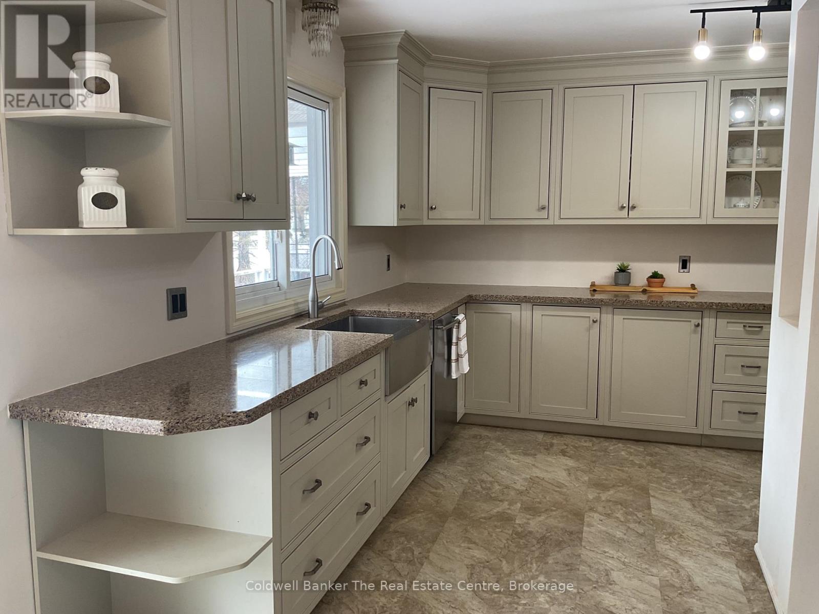 3 Glendale Road, Bracebridge, Ontario  P1L 1B3 - Photo 8 - X12944972