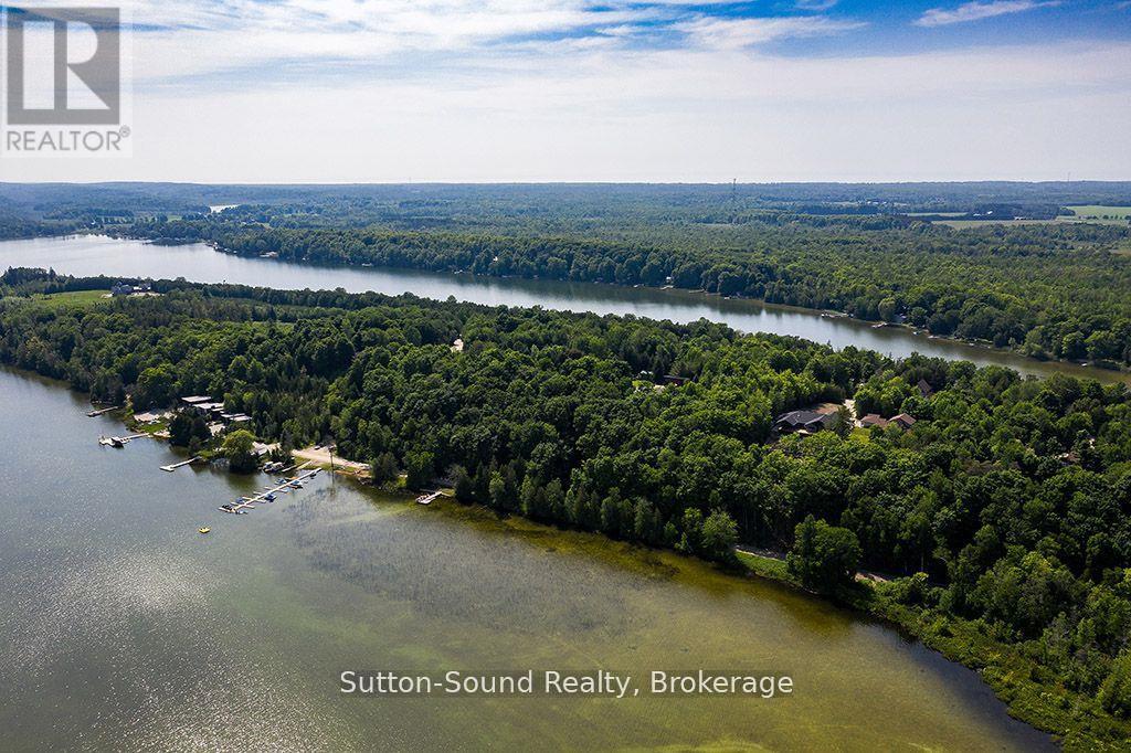 124 Golden Pond Drive, South Bruce Peninsula, Ontario  N0H 2T0 - Photo 33 - X12945110