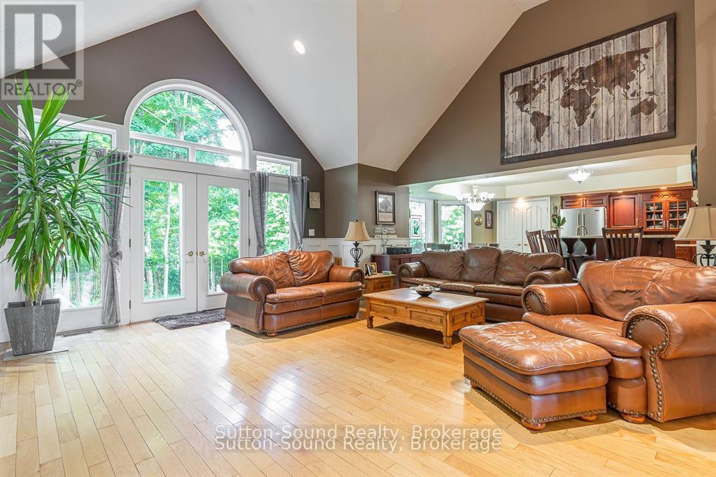 124 Golden Pond Drive, South Bruce Peninsula, Ontario  N0H 2T0 - Photo 4 - X12945110