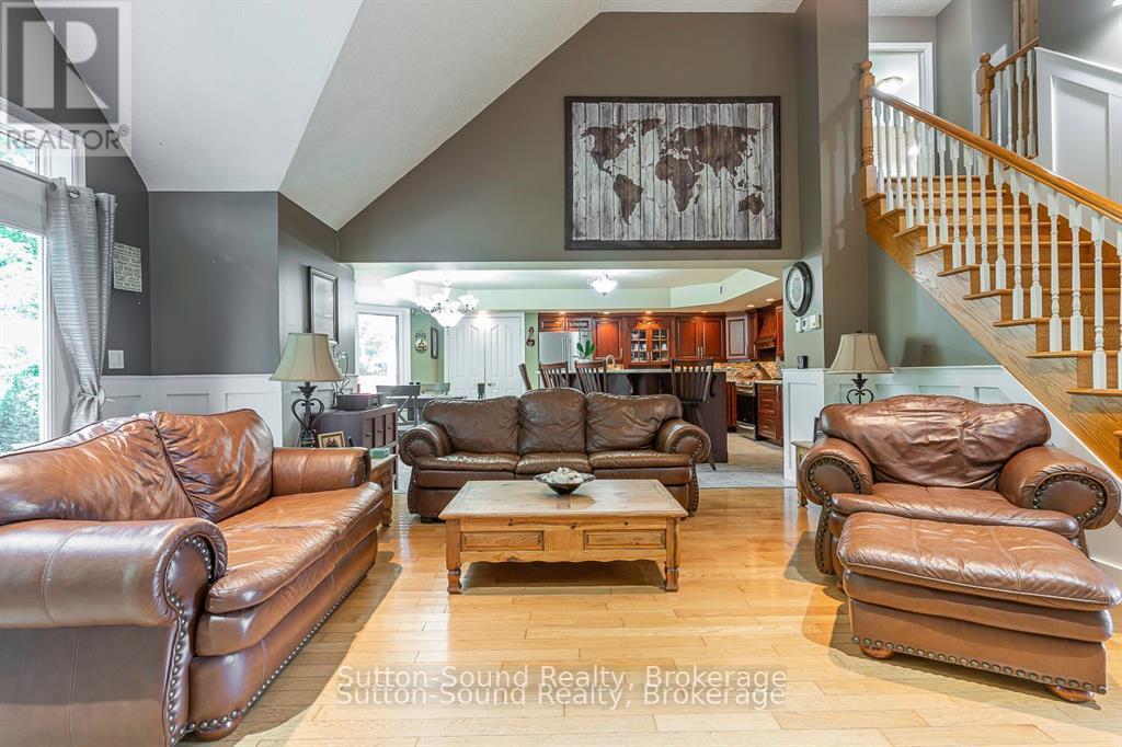 124 Golden Pond Drive, South Bruce Peninsula, Ontario  N0H 2T0 - Photo 5 - X12945110