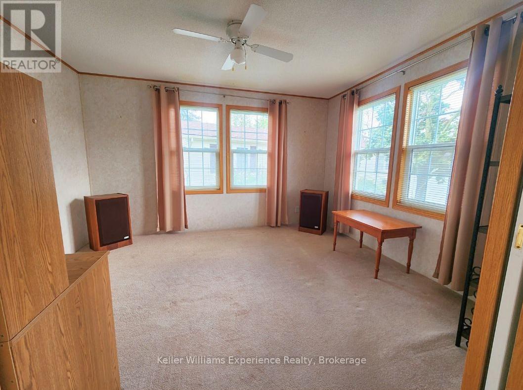 J-24 - 6512 Minto Line 12, Minto, Ontario  N0G 1M0 - Photo 5 - X12945228