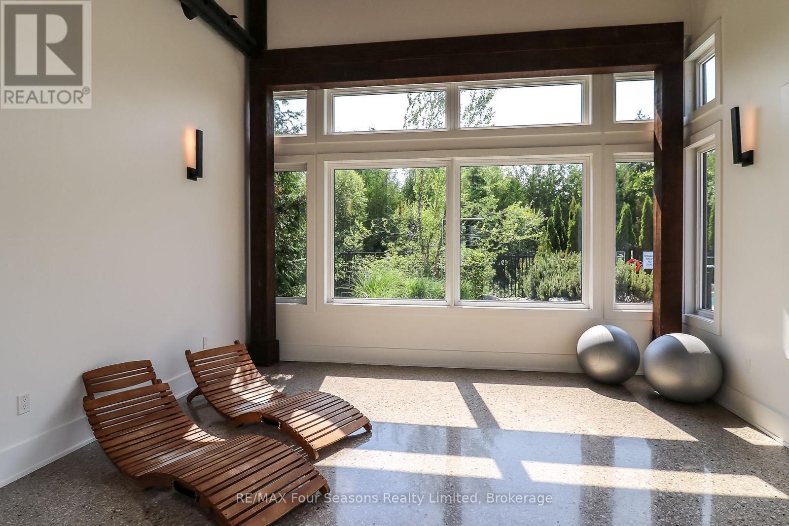 107 - 12 Beausoleil Lane, Blue Mountains, Ontario  L9Y 2X5 - Photo 37 - X12945254