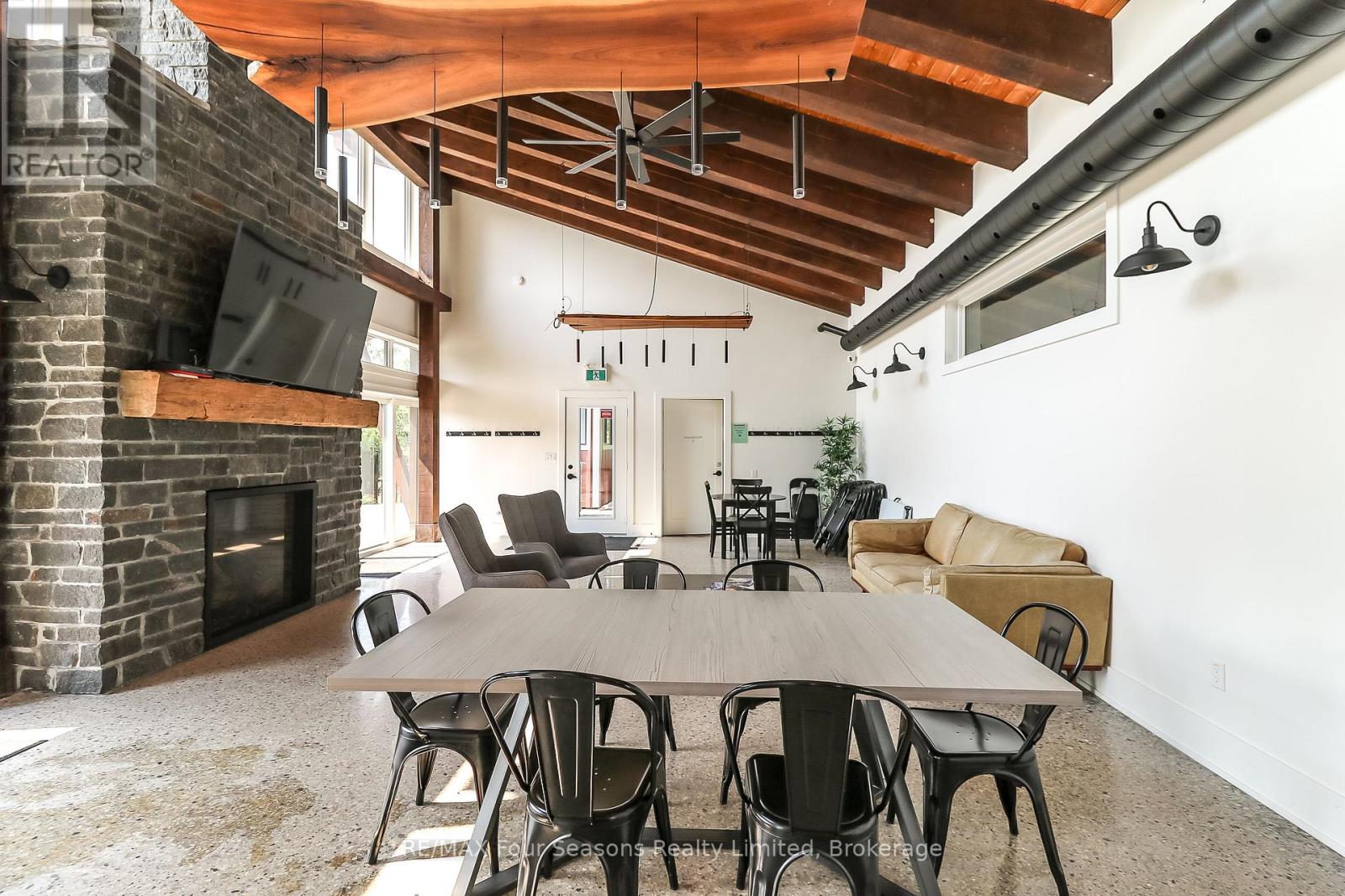 107 - 12 Beausoleil Lane, Blue Mountains, Ontario  L9Y 2X5 - Photo 43 - X12945254