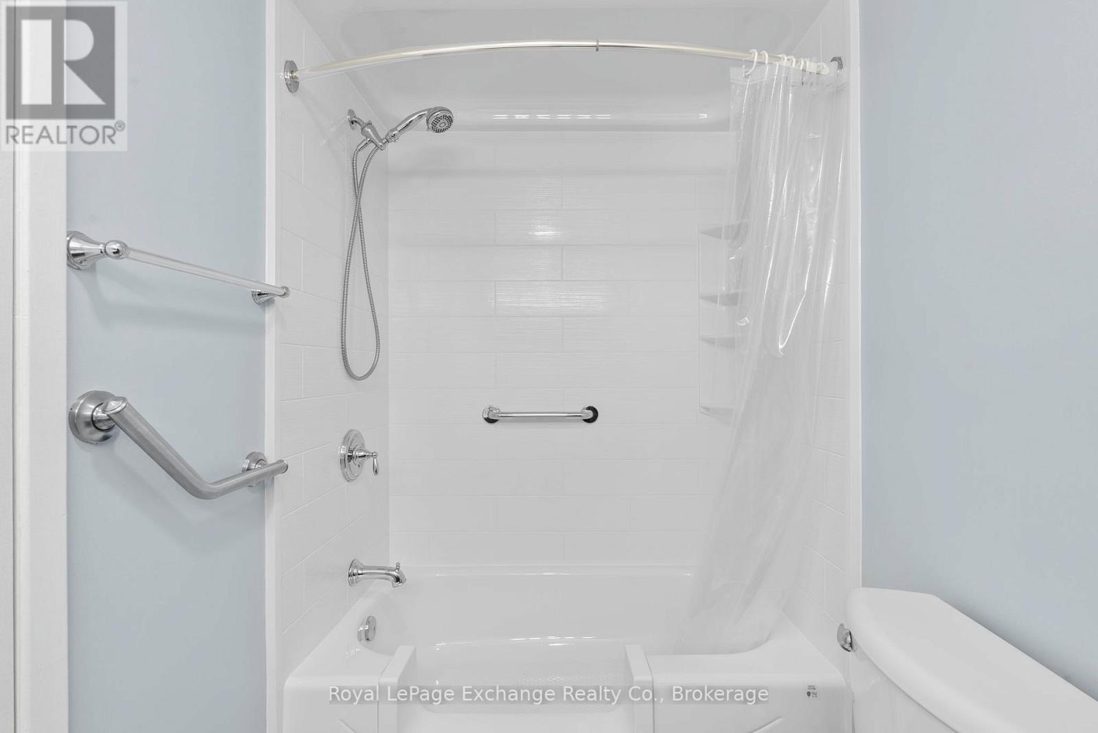 41 Philip Place, Kincardine, Ontario  N2Z 2E2 - Photo 19 - X12945288