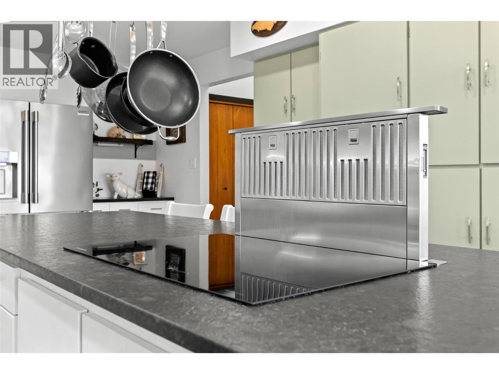 940 Peterman Road, Creston, British Columbia  V0B 1G7 - Photo 12 - 10381498