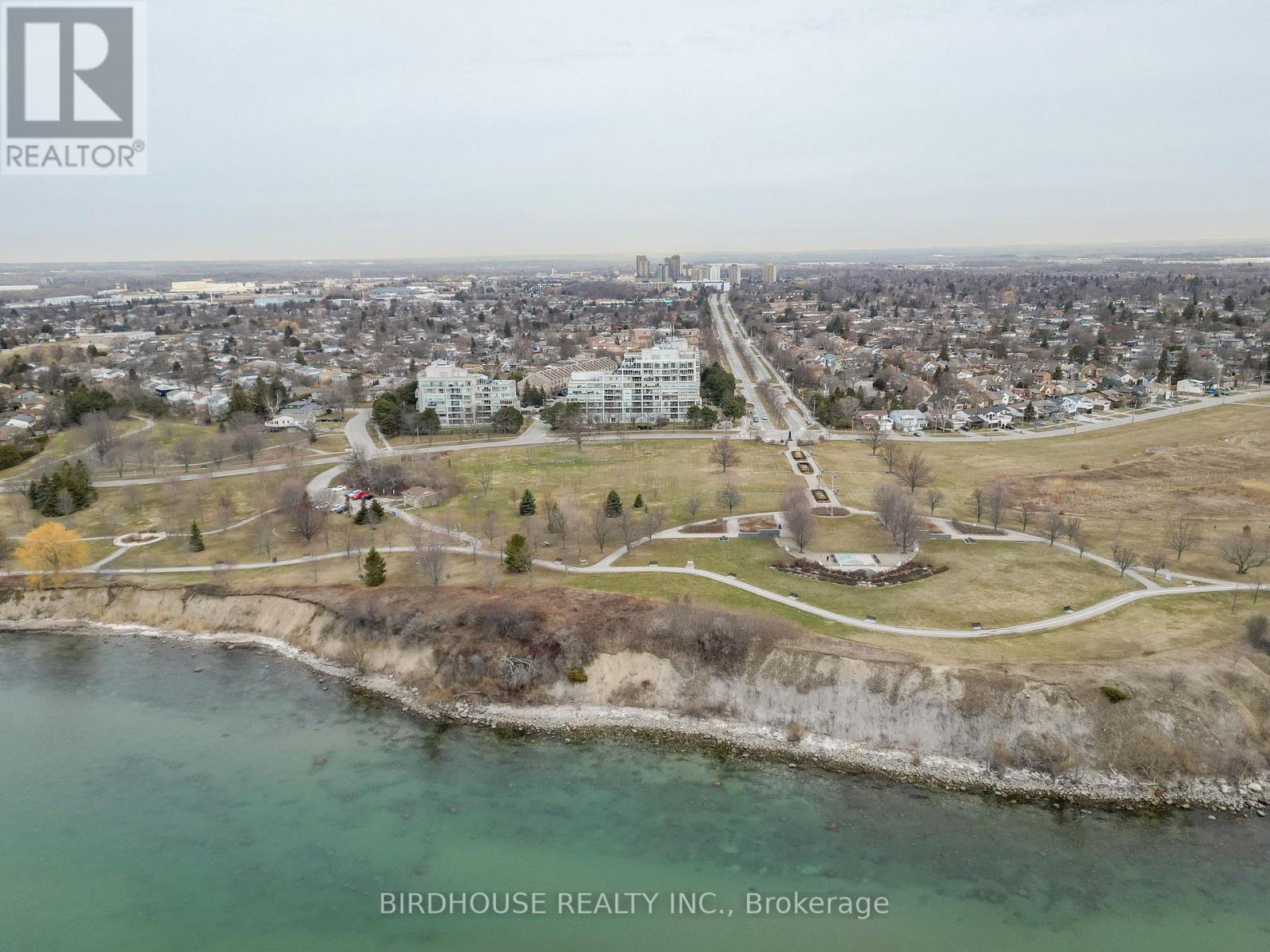 311 - 45 CUMBERLAND LANE, Ajax, Ontario