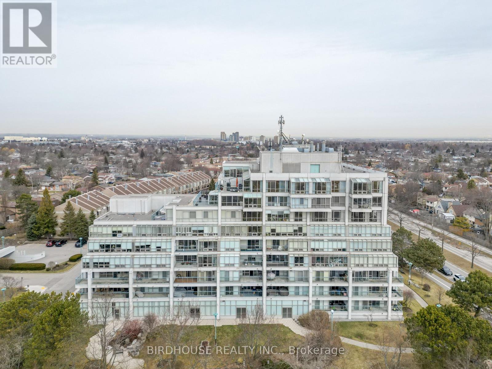 311 - 45 Cumberland Lane, Ajax, Ontario L1S 7K3 - Photo 34 - E12945192