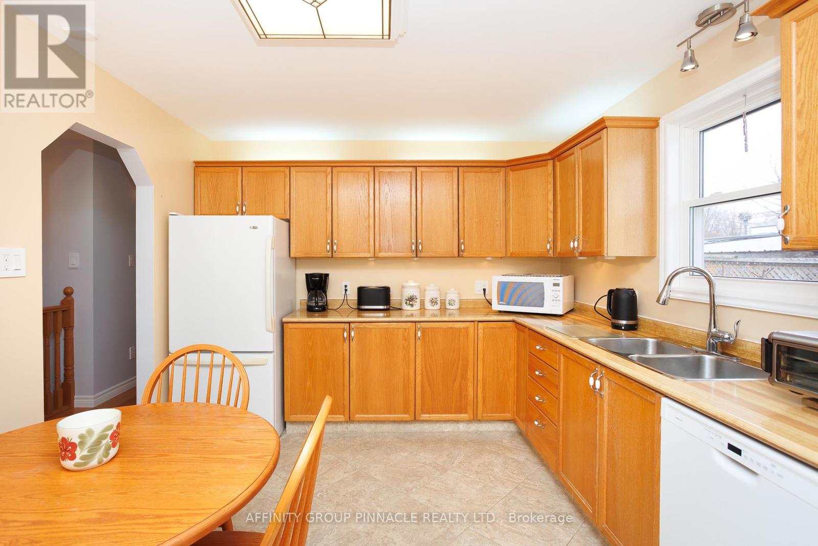 69 Beechwood Avenue, Brock (Beaverton), Ontario  L0K 1A0 - Photo 13 - N12945058