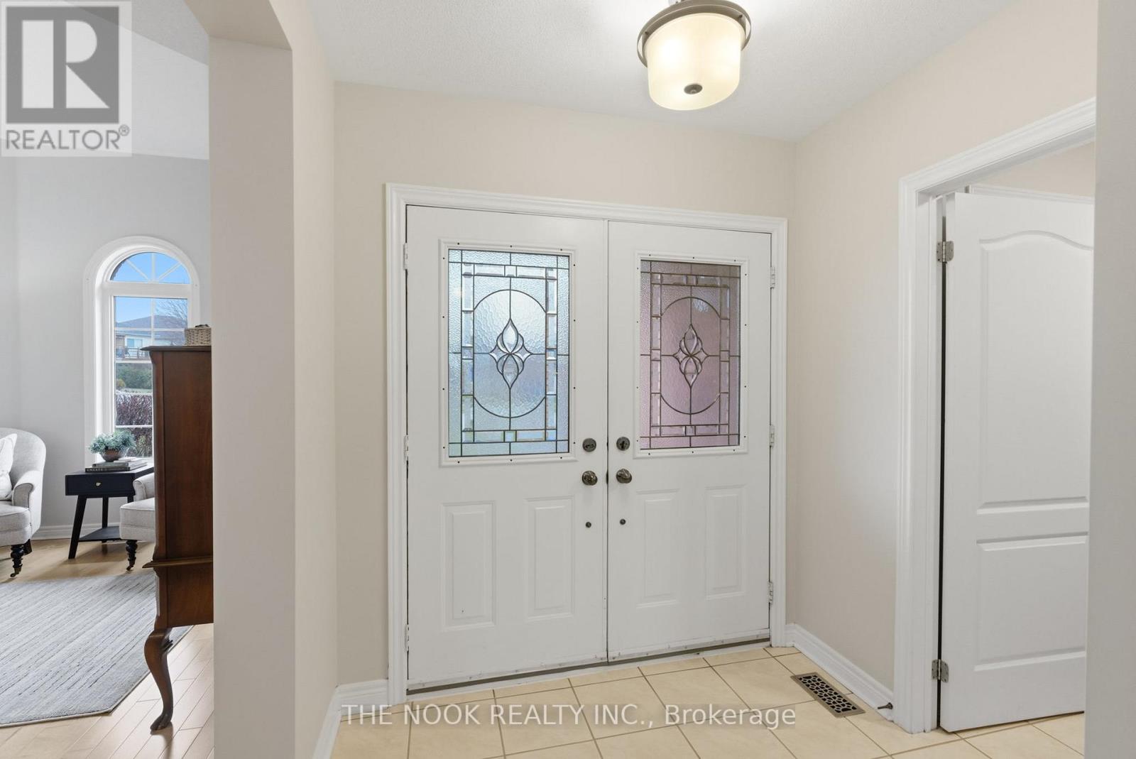 46 Huffman Avenue, Port Hope, Ontario  L1A 4K1 - Photo 4 - X12944966