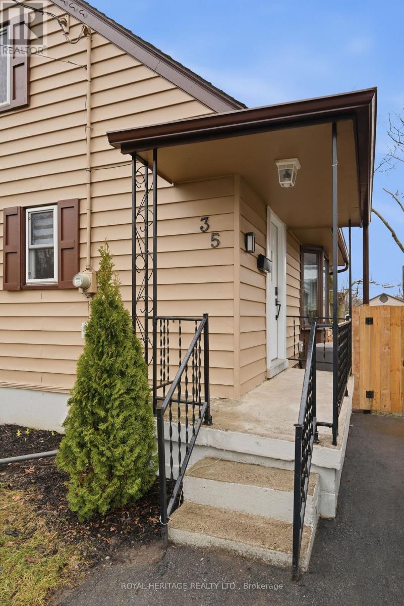 35 Mikel Avenue, Belleville, Ontario  K8N 2J1 - Photo 3 - X12945138