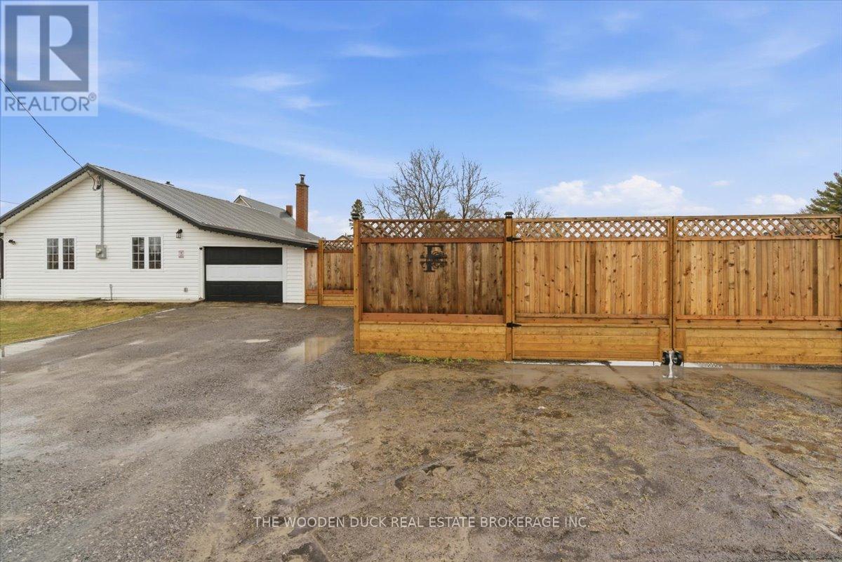 4329 Old Hwy 2 Highway, Belleville, Ontario  K8N 4Z4 - Photo 34 - X12945268