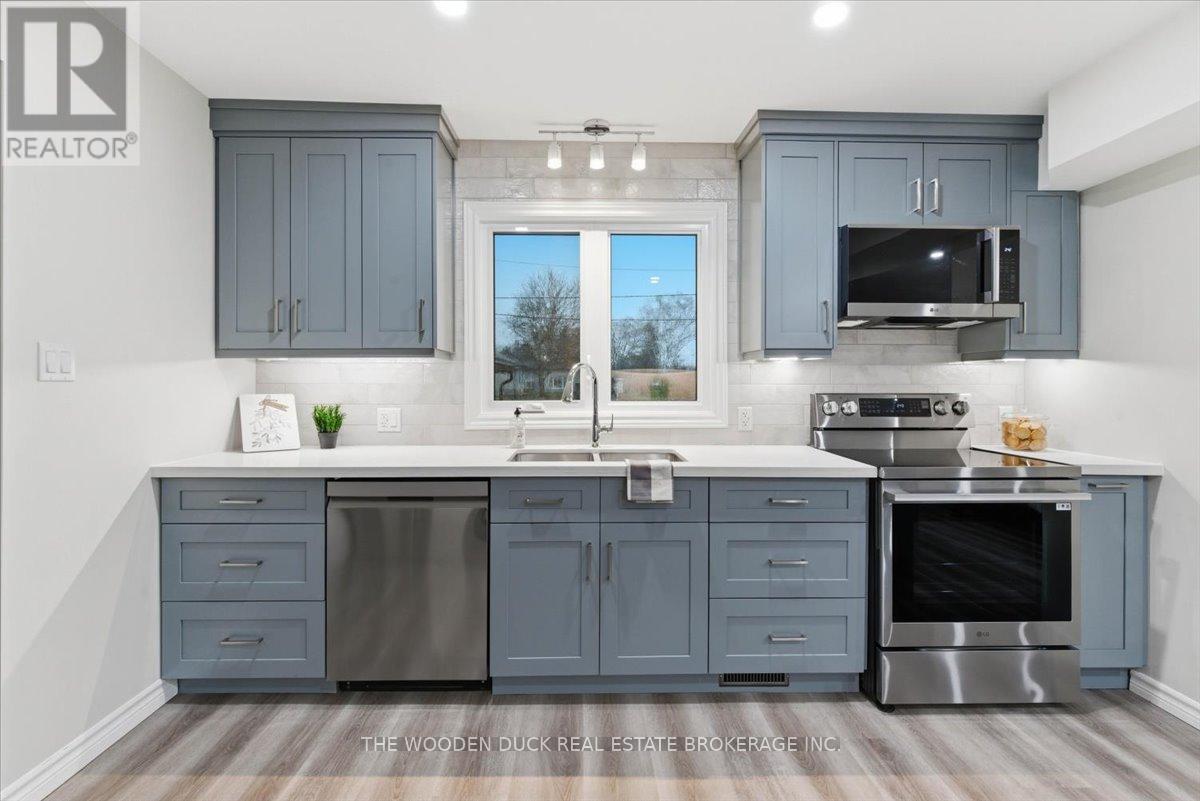 4329 Old Hwy 2 Highway, Belleville, Ontario  K8N 4Z4 - Photo 4 - X12945268