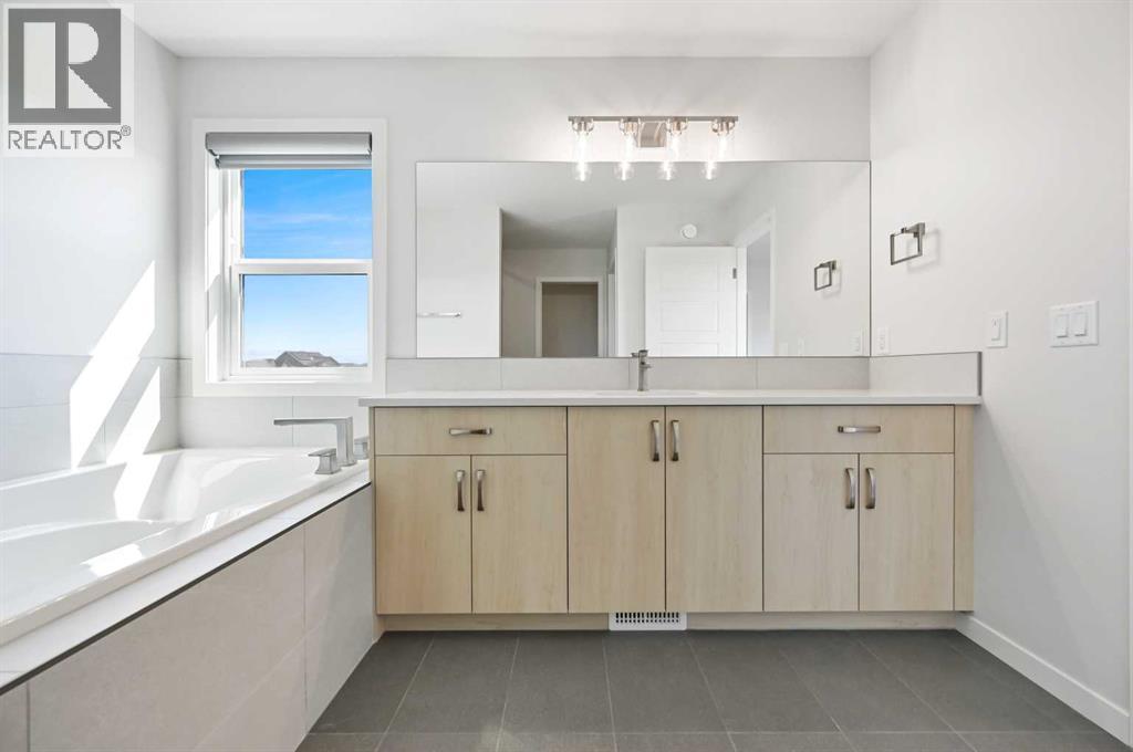 232 Belmont Park Sw, Calgary, Alberta  T2X 5T7 - Photo 32 - A2251792