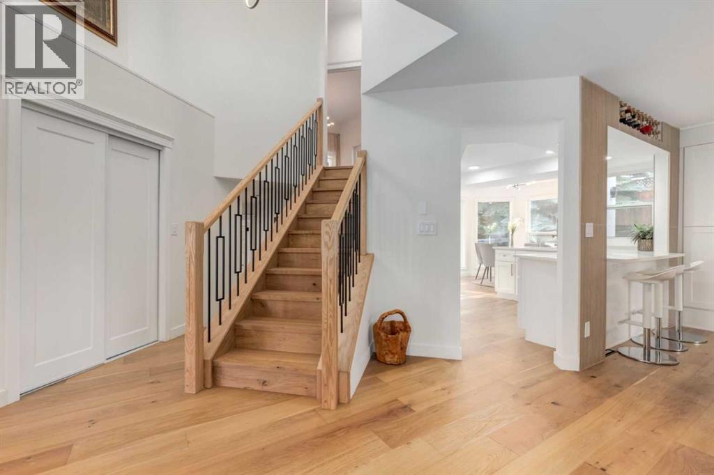 113 Straddock Terrace SW, Calgary, Alberta  T3H 2T4 - Photo 3 - A2283301