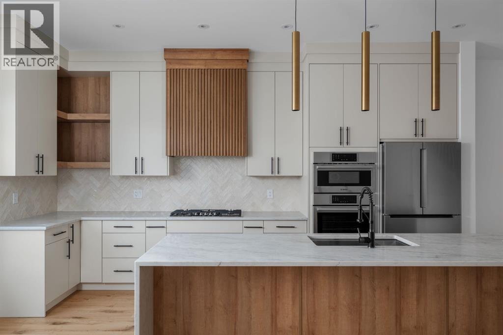 2229 36 Street SW, Calgary, Alberta