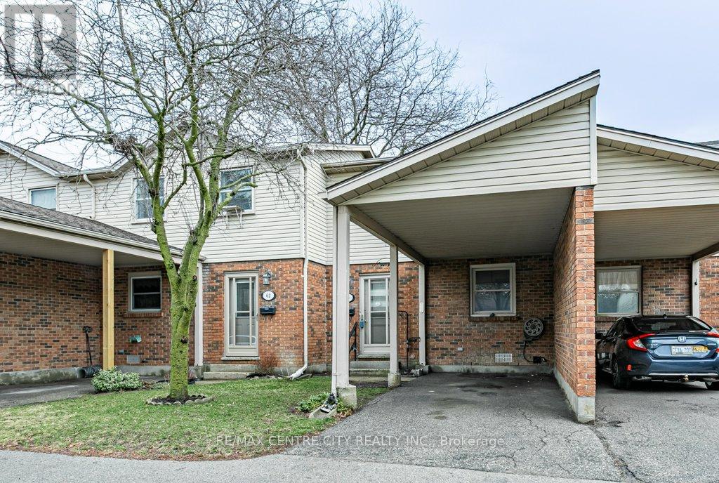 60 - 1330 Jalna Boulevard, London South, Ontario  N6E 2H7 - Photo 2 - X12944904