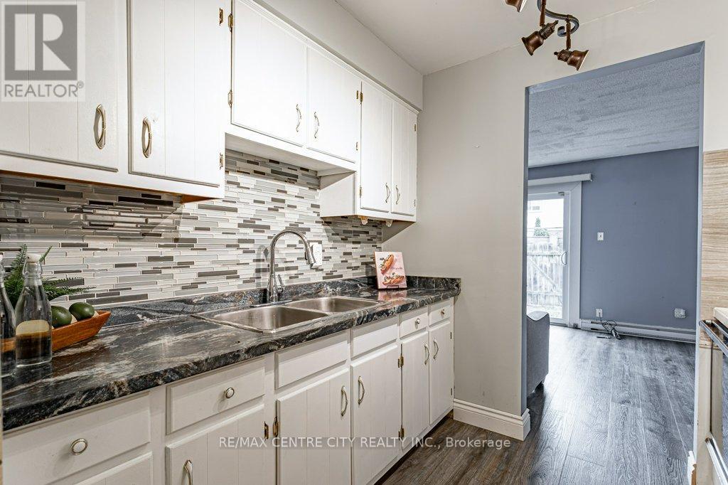 60 - 1330 Jalna Boulevard, London South, Ontario  N6E 2H7 - Photo 8 - X12944904