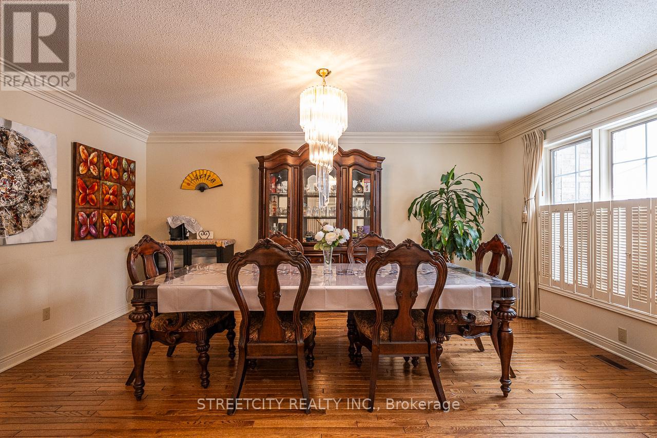 397 Grangeover Court, London North, Ontario  N6G 4K8 - Photo 7 - X12945158