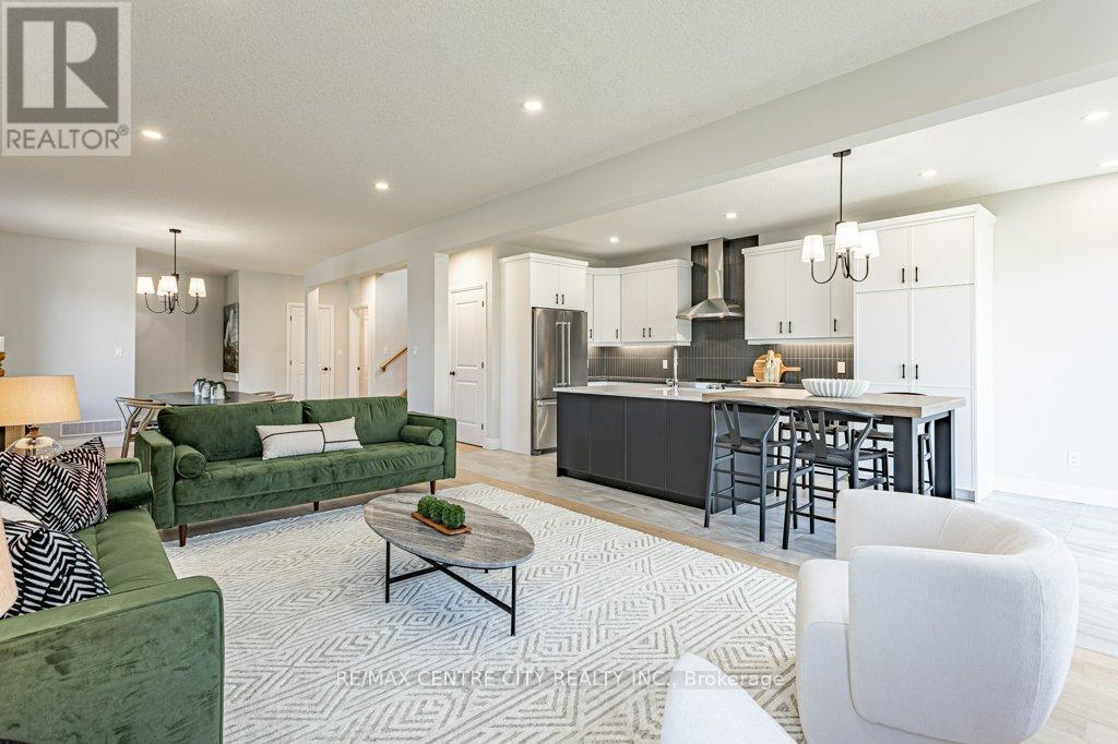 1200 Emma Chase Drive, London North, Ontario  N6G 5S1 - Photo 15 - X12945280