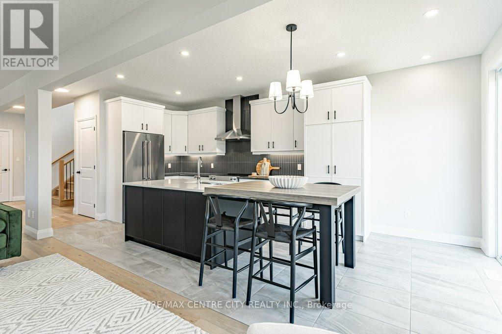 1200 Emma Chase Drive, London North, Ontario  N6G 5S1 - Photo 16 - X12945280