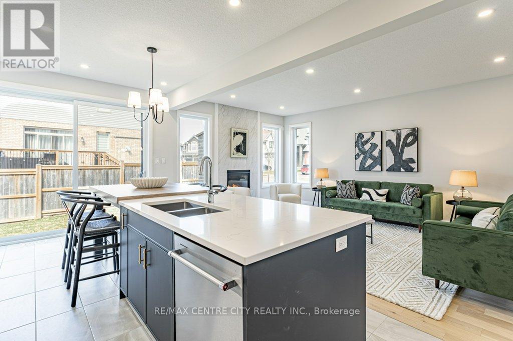 1200 Emma Chase Drive, London North, Ontario  N6G 5S1 - Photo 19 - X12945280