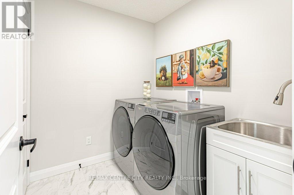 1200 Emma Chase Drive, London North, Ontario  N6G 5S1 - Photo 32 - X12945280