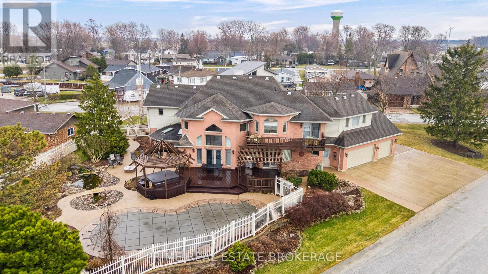 4 Crawford Street, Chatham-Kent, Ontario  N0P 1L0 - Photo 37 - X12945298