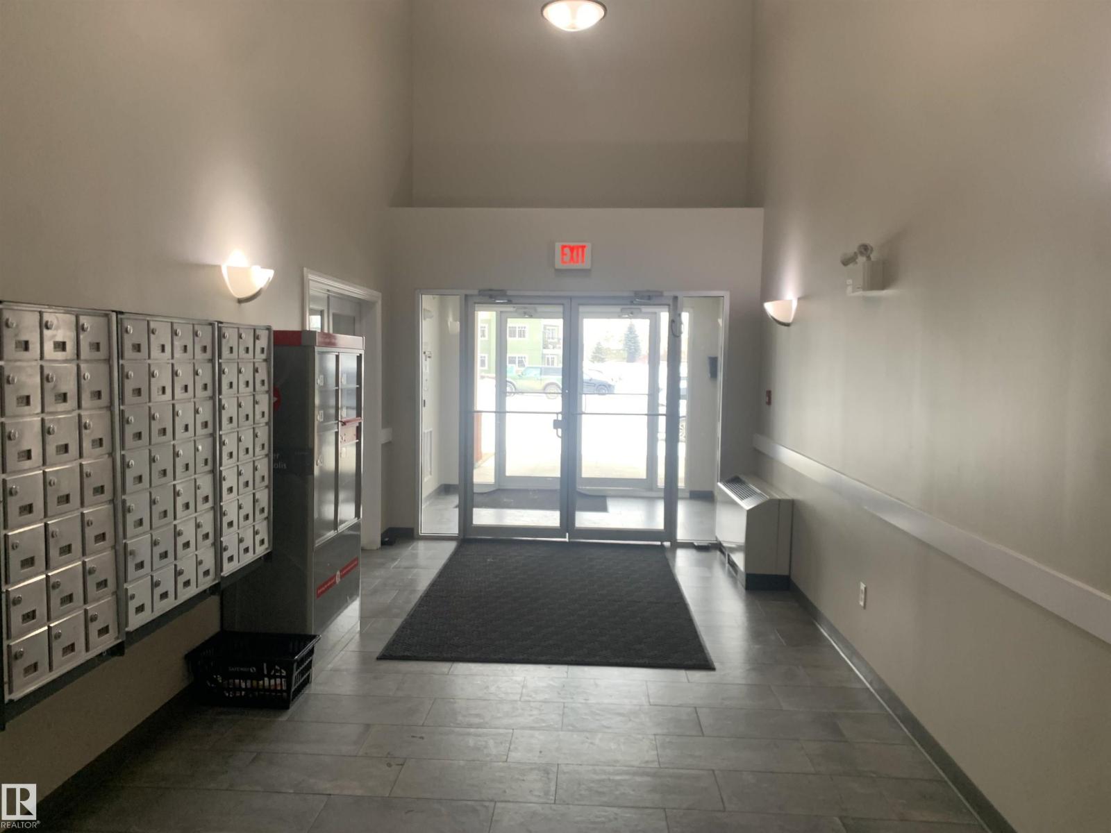 Unknown Address, ,     - Photo 4 - E4480034