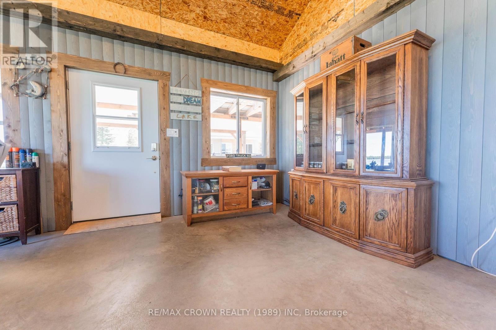 24 Shallow Lake Road W, Mattice-Val Cote, Ontario  P0L 1T0 - Photo 13 - T12944952