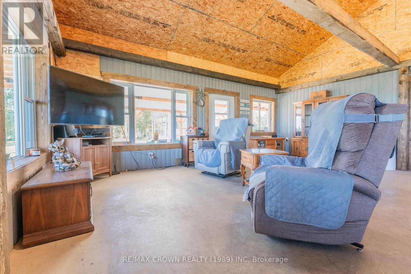 24 Shallow Lake Road W, Mattice-Val Cote, Ontario  P0L 1T0 - Photo 14 - T12944952