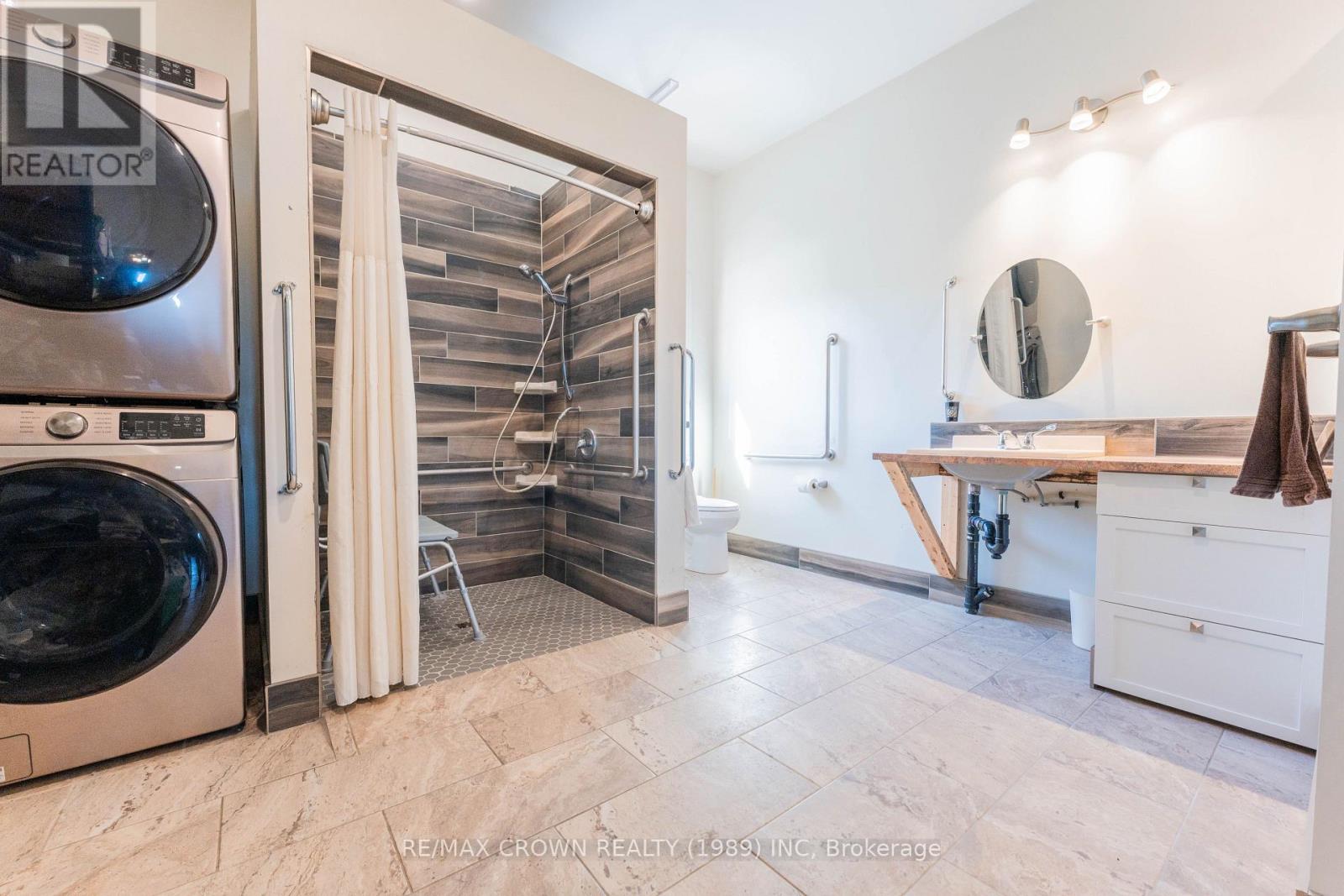 24 Shallow Lake Road W, Mattice-Val Cote, Ontario  P0L 1T0 - Photo 21 - T12944952