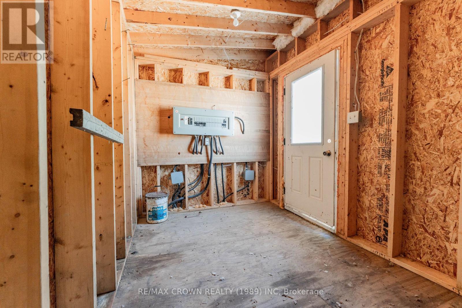 24 Shallow Lake Road W, Mattice-Val Cote, Ontario  P0L 1T0 - Photo 33 - T12944952