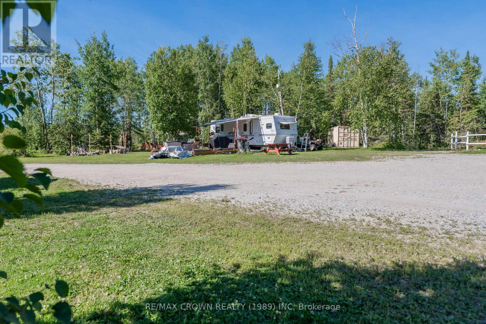 24 Shallow Lake Road W, Mattice-Val Cote, Ontario  P0L 1T0 - Photo 36 - T12944952