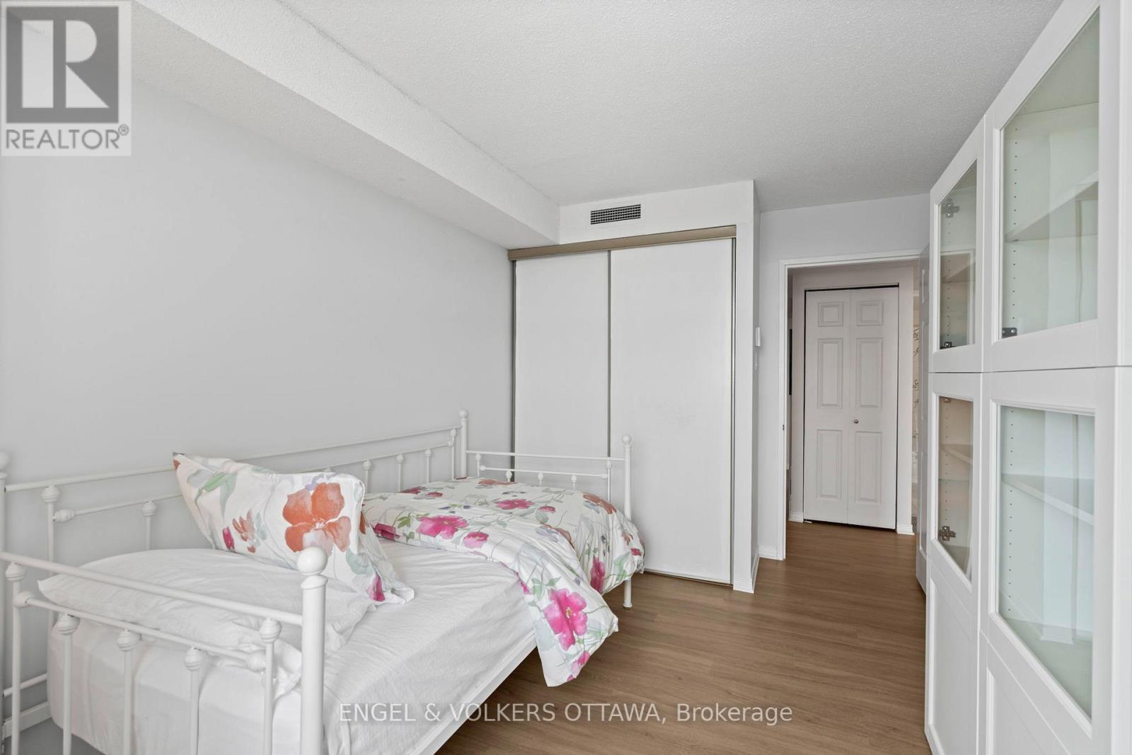 609 - 215 Parkdale Avenue, Ottawa, Ontario  K1Y 4T8 - Photo 21 - X12944956