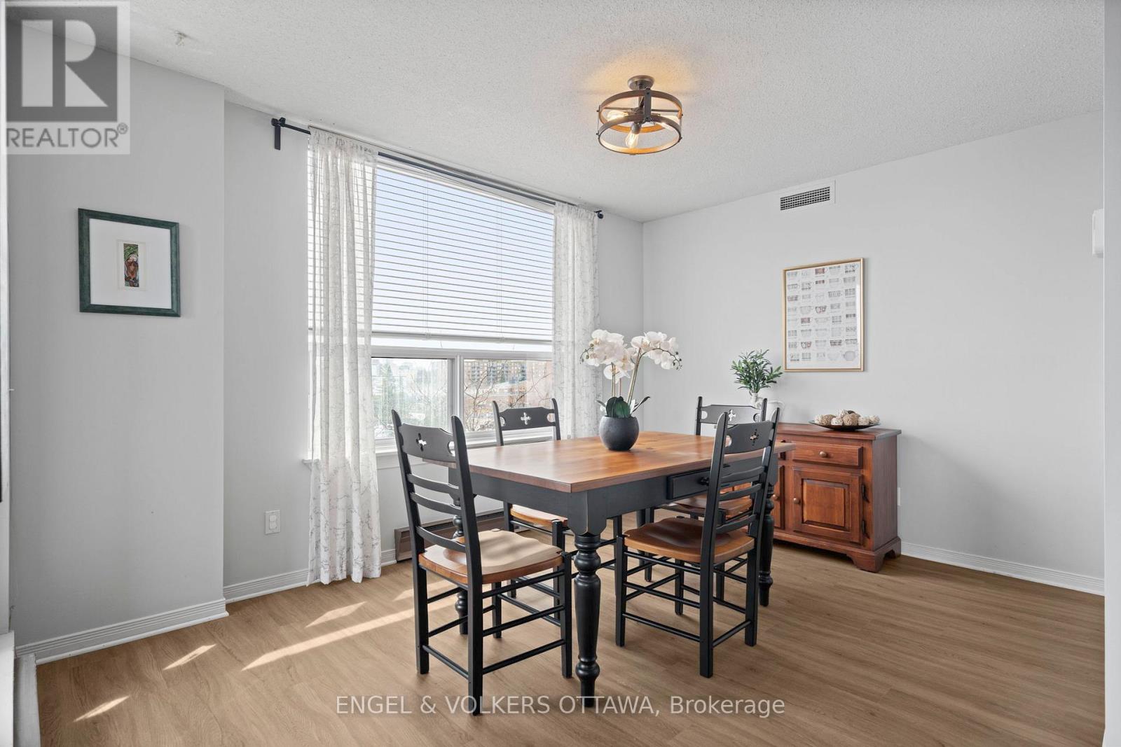 609 - 215 Parkdale Avenue, Ottawa, Ontario  K1Y 4T8 - Photo 9 - X12944956