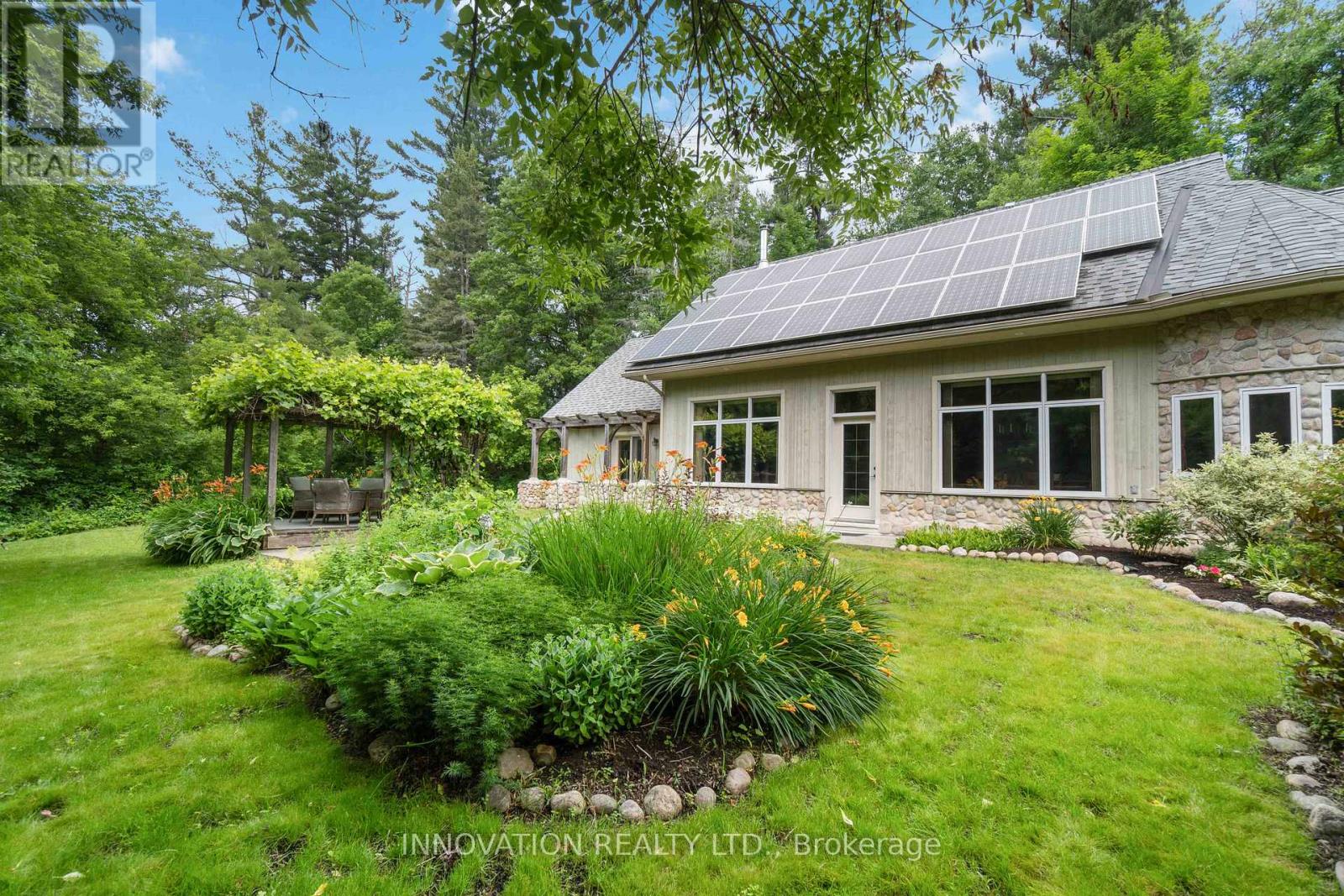 698 Moffat Street, Pembroke, Ontario  K8A 3Y1 - Photo 29 - X12945064