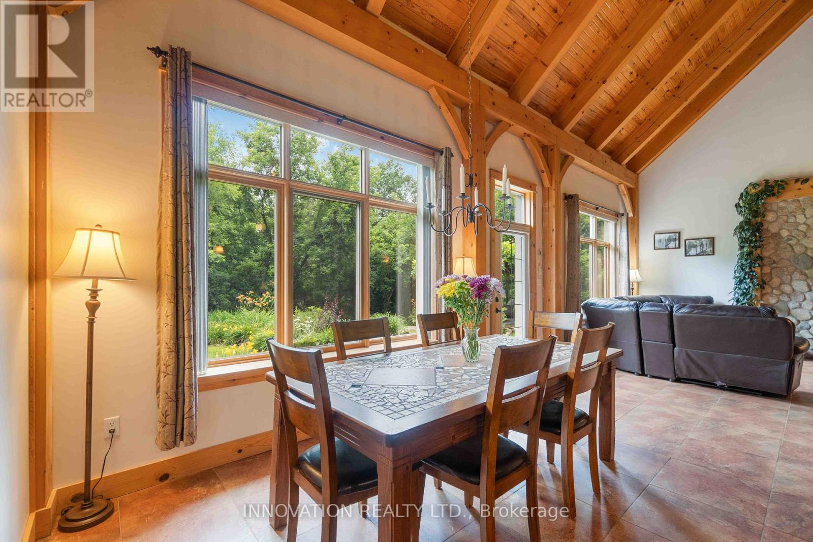 698 Moffat Street, Pembroke, Ontario  K8A 3Y1 - Photo 8 - X12945064