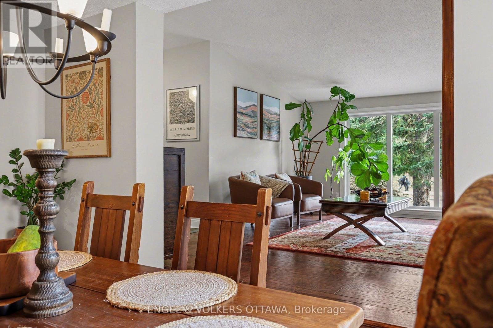 64 Malvern Drive, Ottawa, Ontario  K2J 1M1 - Photo 11 - X12945078