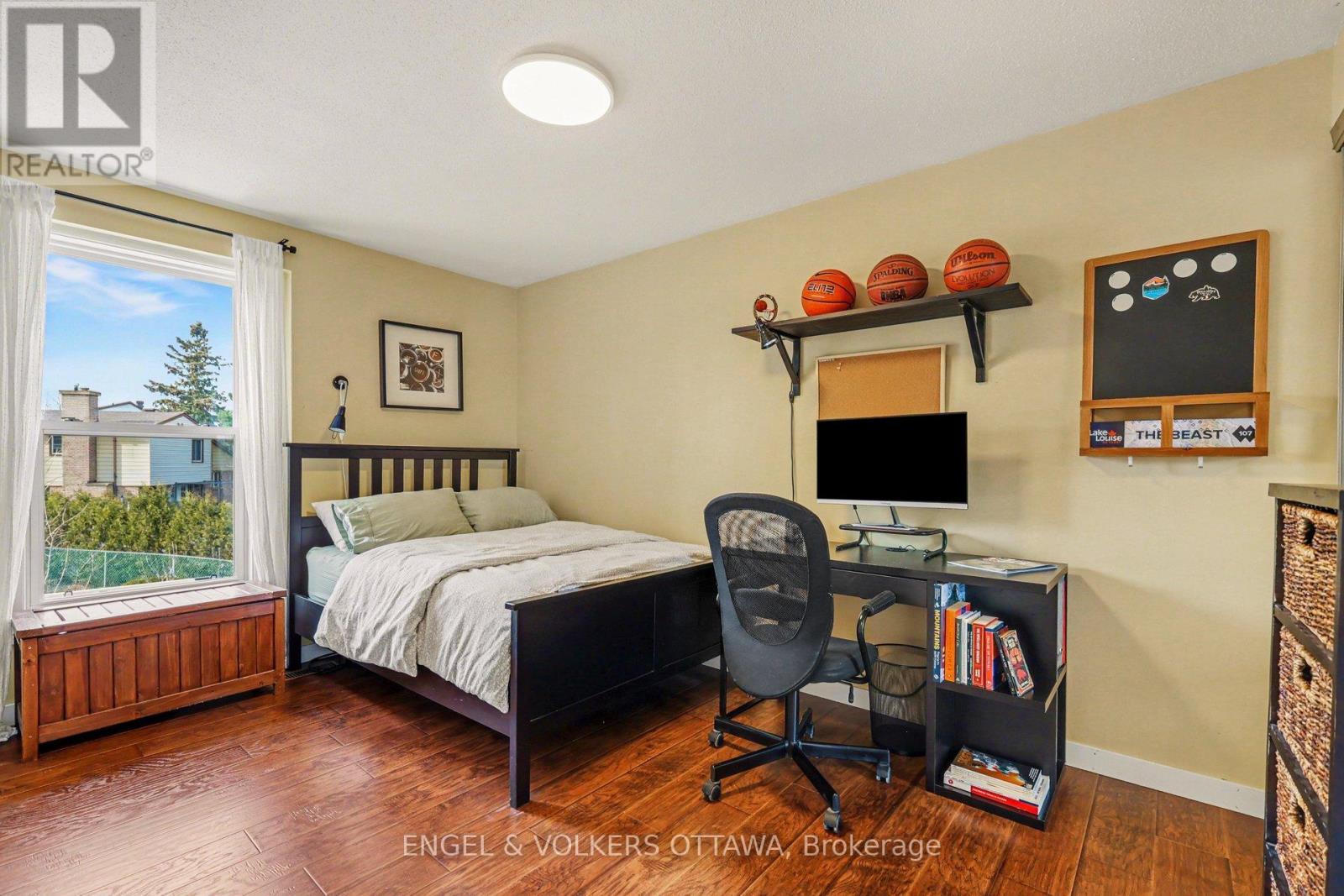 64 Malvern Drive, Ottawa, Ontario  K2J 1M1 - Photo 30 - X12945078