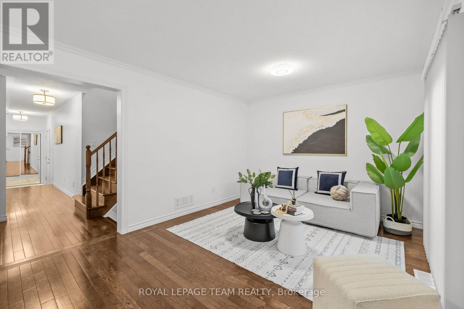 2751 Grand Canal Street, Ottawa, Ontario  K2J 0T1 - Photo 3 - X12945124