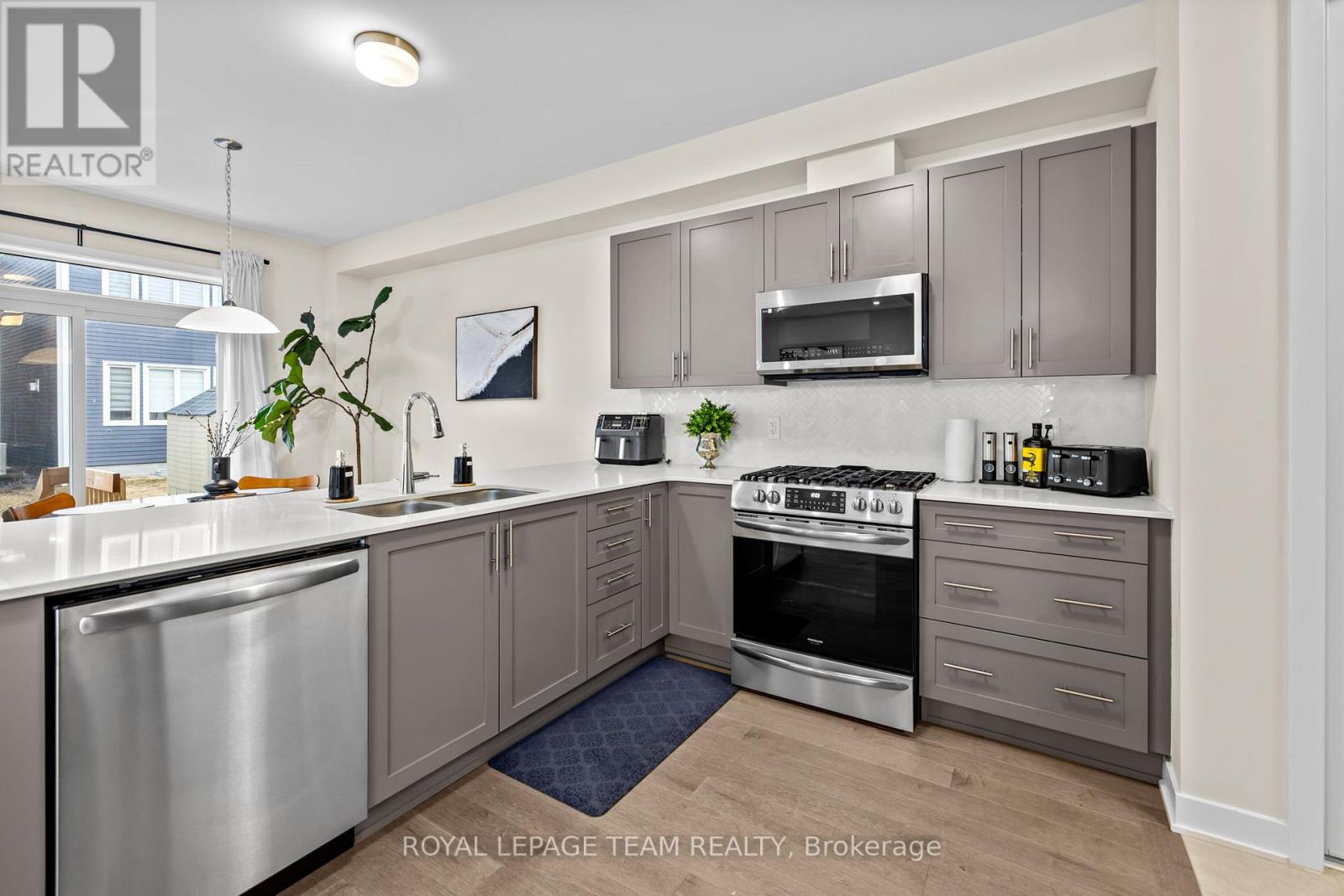 622 Terrier Circle, Ottawa, Ontario  K0A 2Z0 - Photo 10 - X12945126