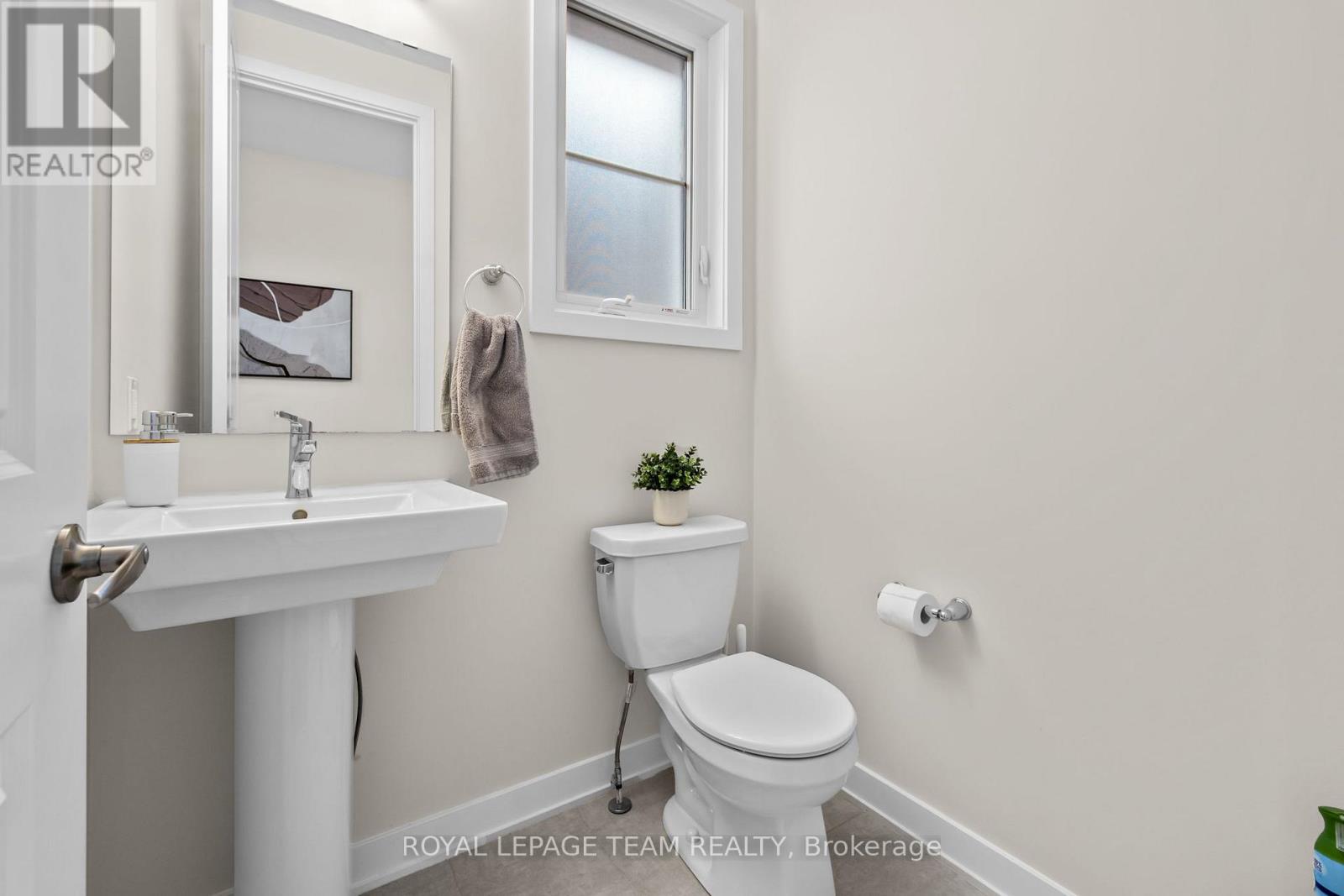 622 Terrier Circle, Ottawa, Ontario  K0A 2Z0 - Photo 16 - X12945126