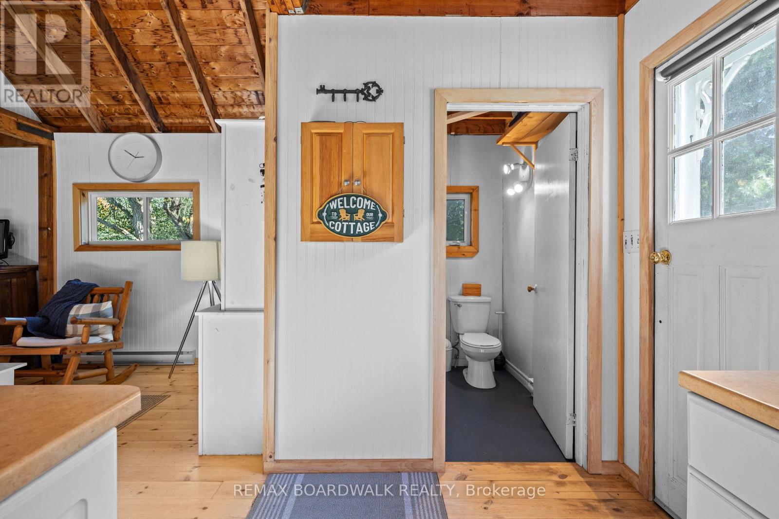 402 Mp4 Road, Rideau Lakes, Ontario  K0G 1V0 - Photo 21 - X12945194