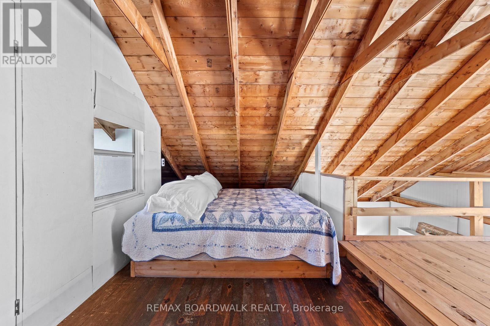 402 Mp4 Road, Rideau Lakes, Ontario  K0G 1V0 - Photo 31 - X12945194