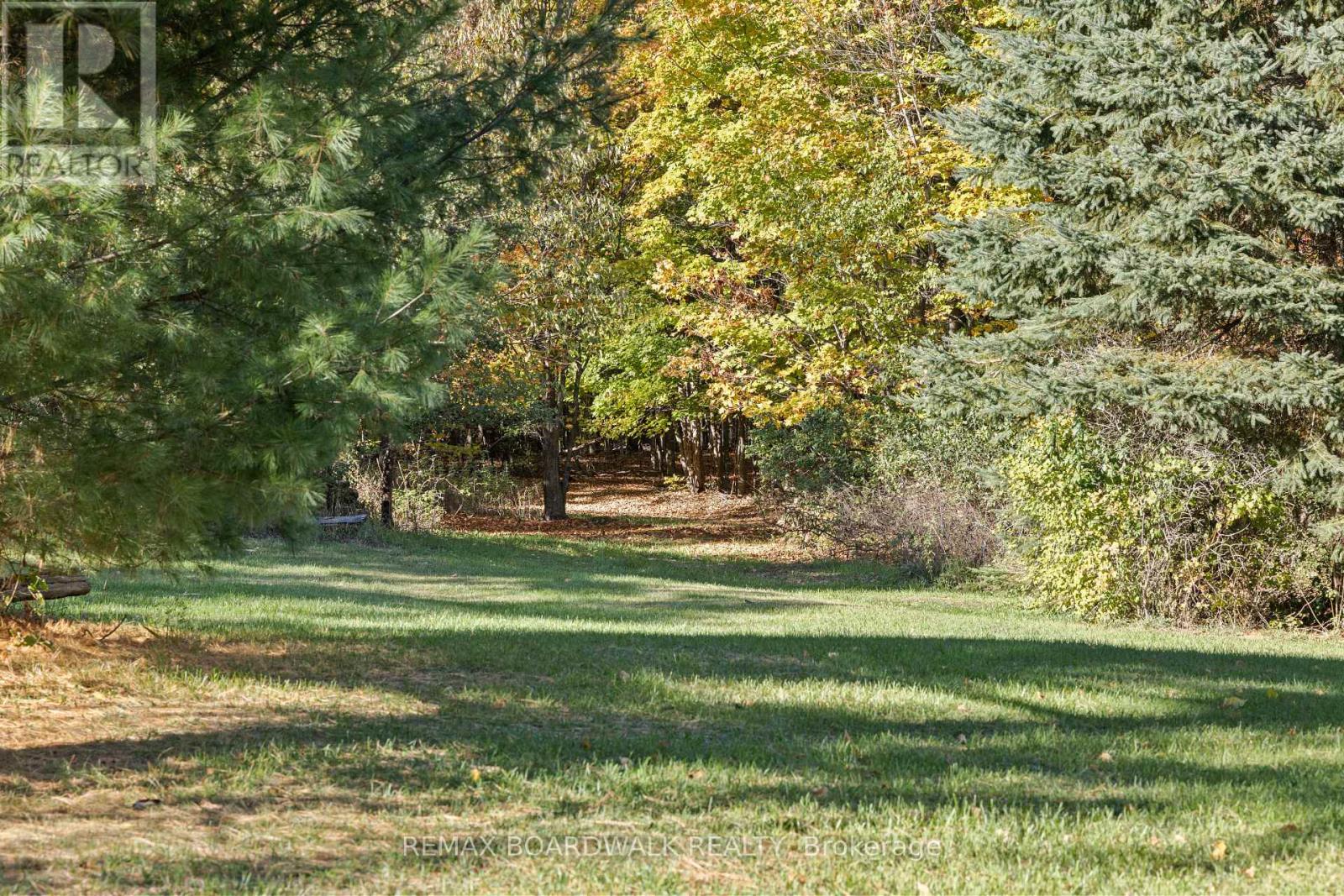 402 Mp4 Road, Rideau Lakes, Ontario  K0G 1V0 - Photo 37 - X12945194