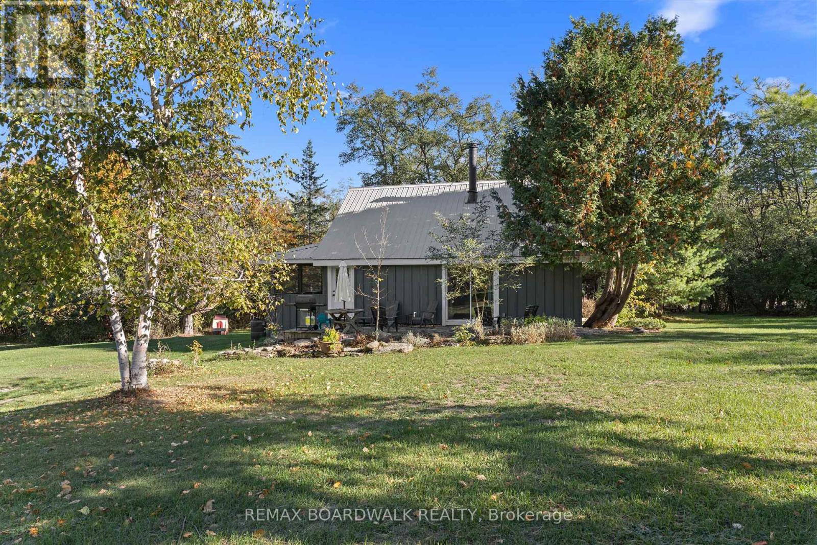 402 Mp4 Road, Rideau Lakes, Ontario  K0G 1V0 - Photo 39 - X12945194