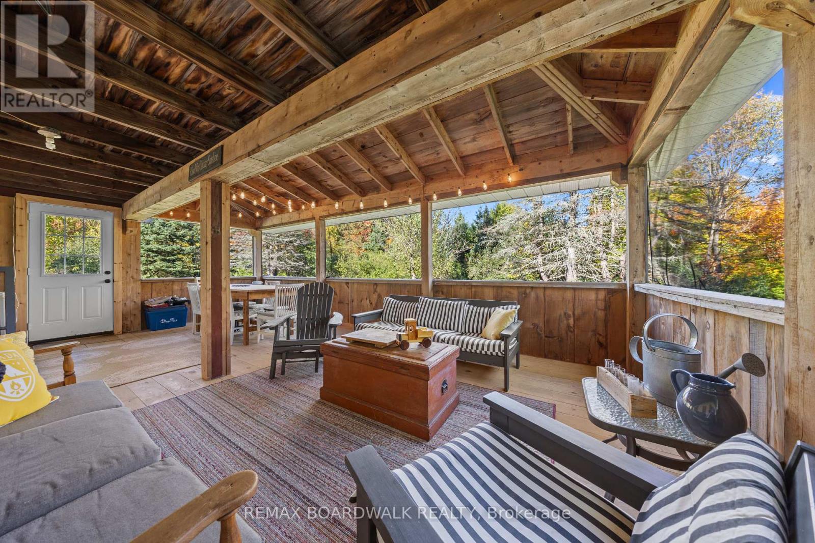 402 Mp4 Road, Rideau Lakes, Ontario  K0G 1V0 - Photo 7 - X12945194